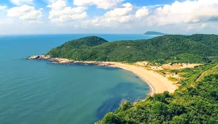 Móng Cái: Khám Phá Thành Phố Biên Giới Địa Đầu Tổ Quốc