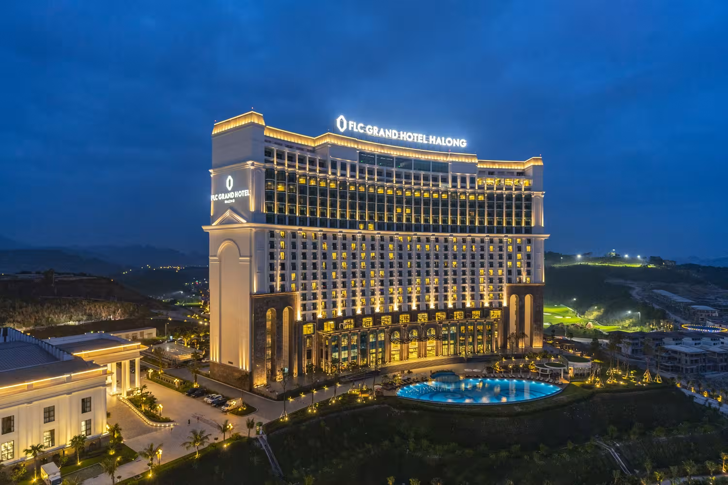 Trải nghiệm nghỉ dưỡng đẳng cấp tại FLC Grand Hotel Hạ Long: Cẩm nang từ chuyên gia